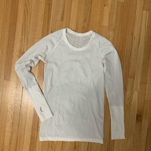 lulu long sleeve
